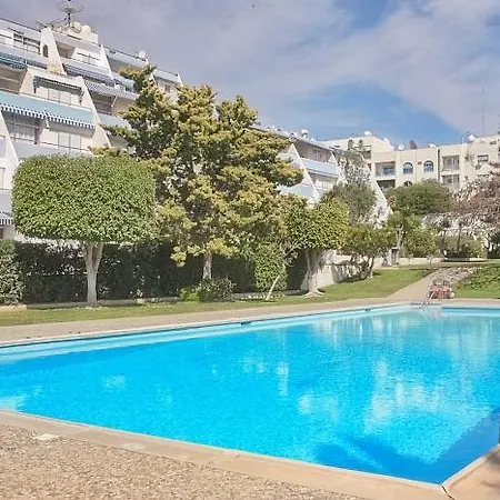 Apartamento Amathusia Beach *
