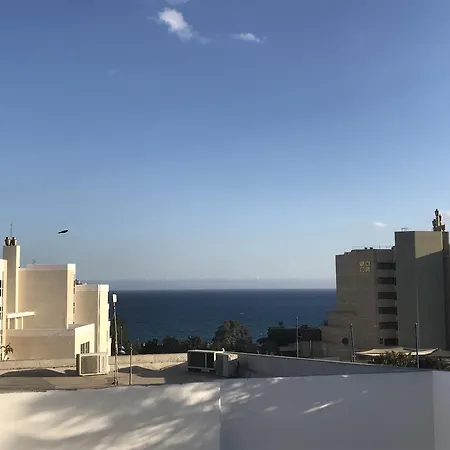 Apartamento Amathusia Beach Limassol
