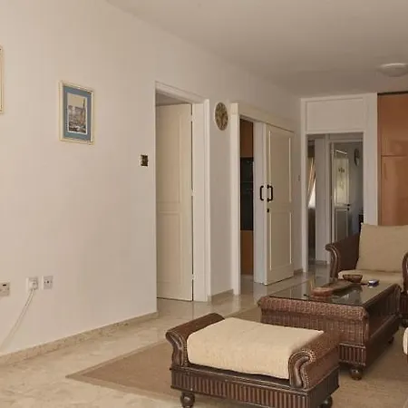 Apartament Amathusia Beach Limassol