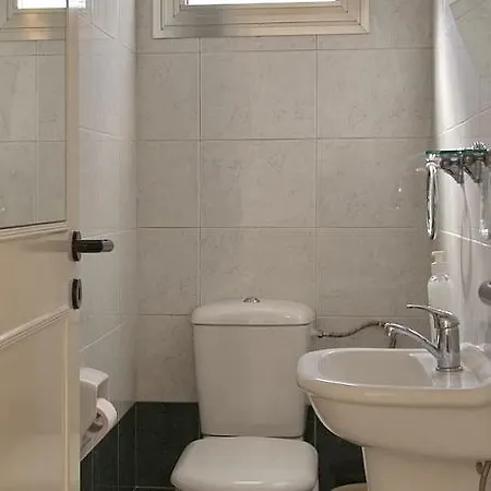Apartment Amathusia Beach