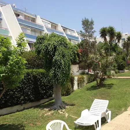 Daire Amathusia Beach